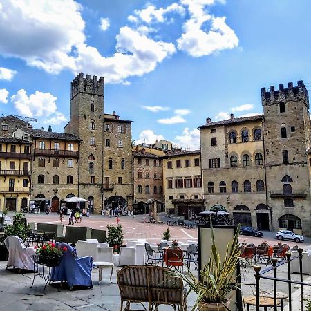 Il Castello Daire Bucine Dış mekan fotoğraf