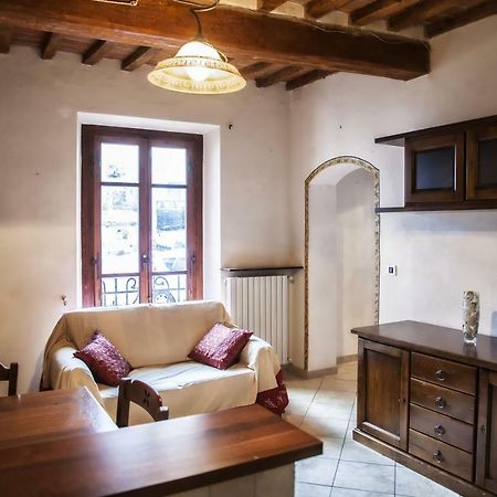 Il Castello Daire Bucine Dış mekan fotoğraf